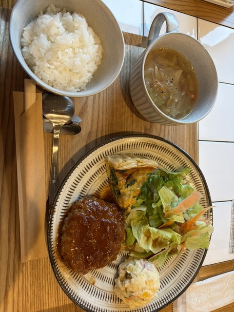 居心地屋こころ
