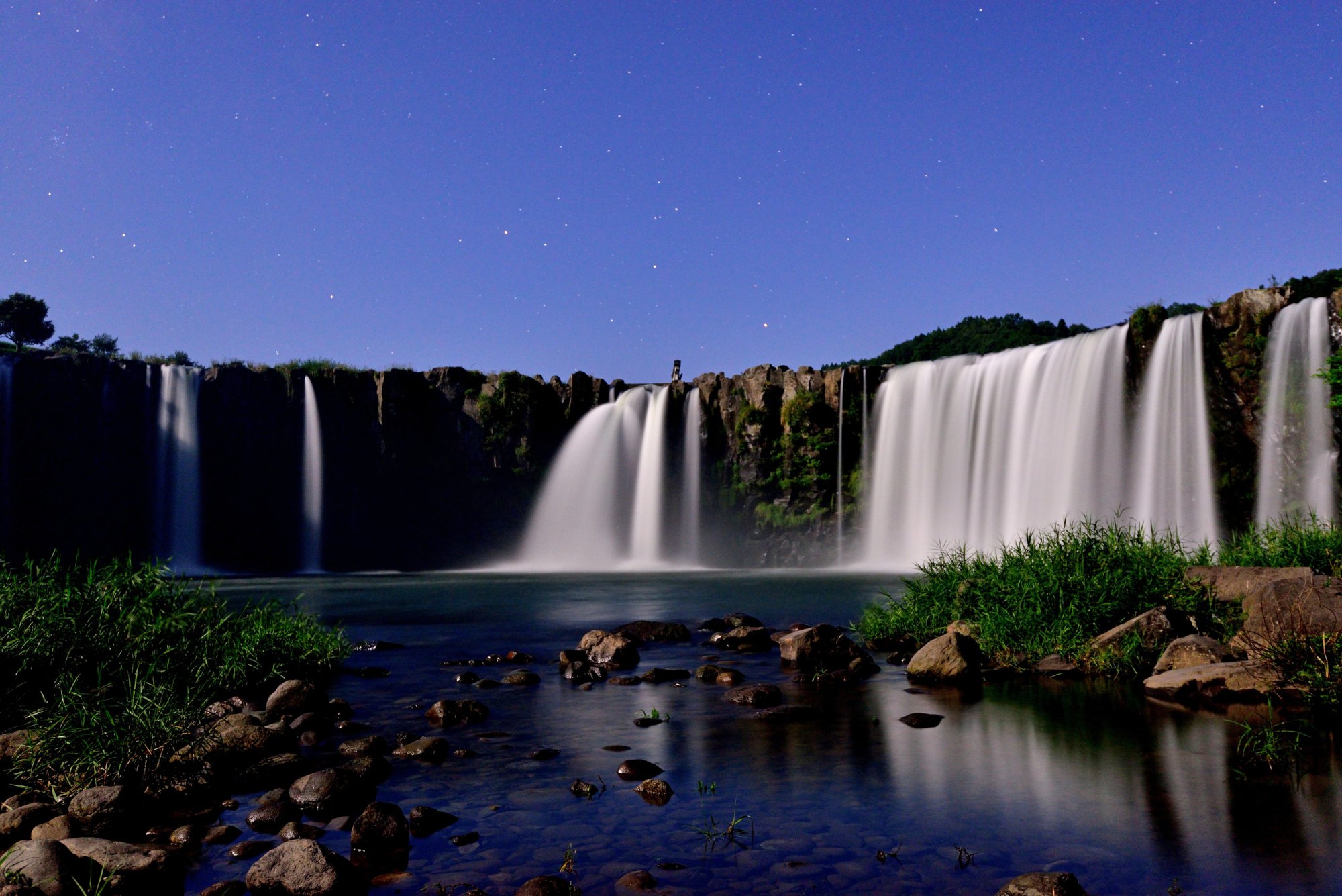Harajiri Falls at dusk, Bungo-Ono