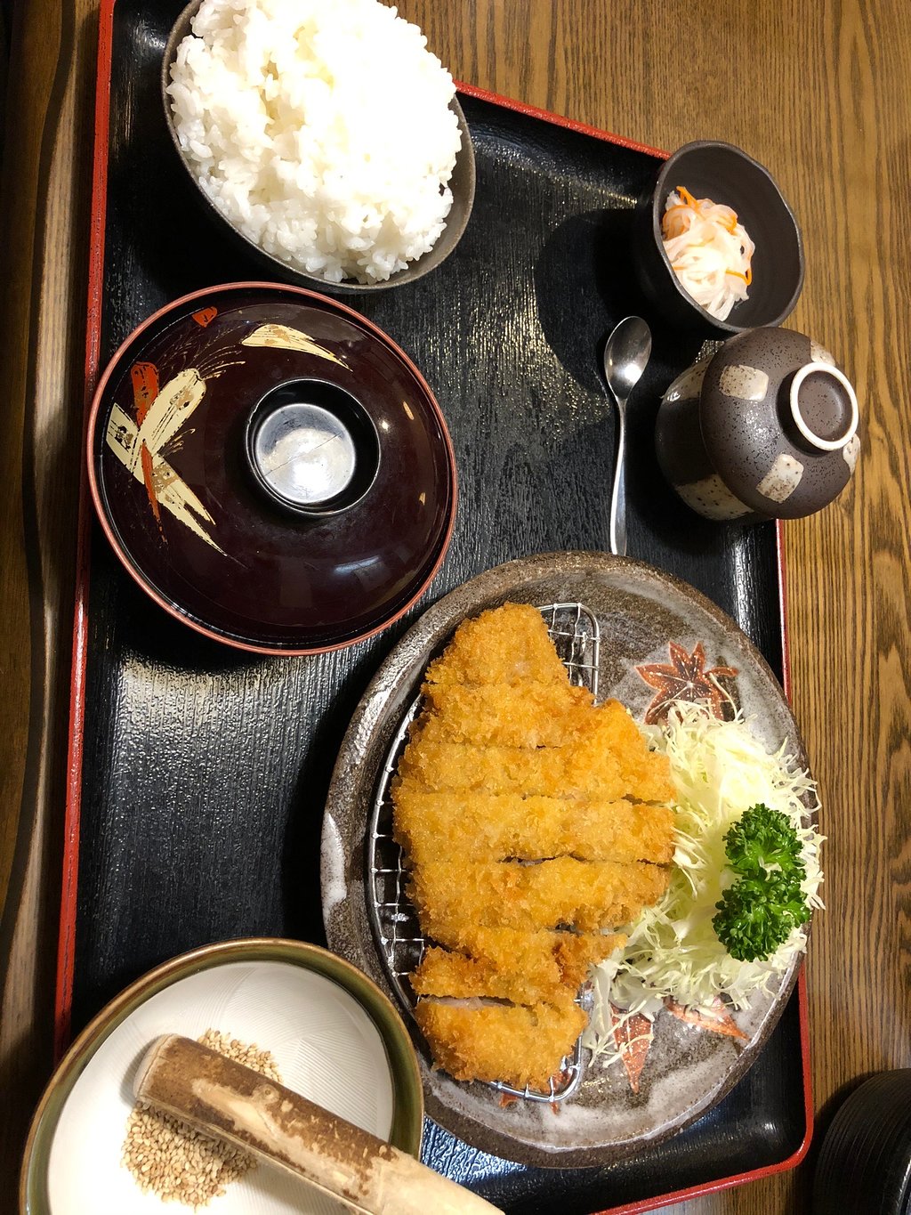 Roppaku