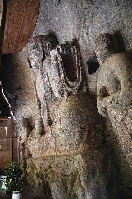 Inukai Sekibutsu