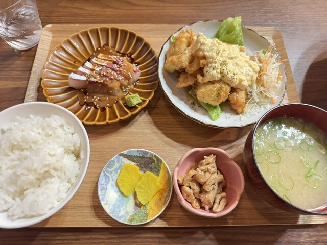 カフェ&バー フタゴ