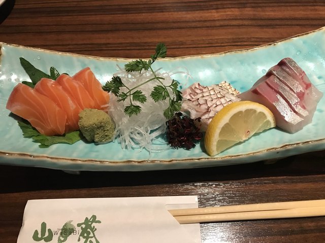川の駅船小屋 恋ぼたる 温泉館