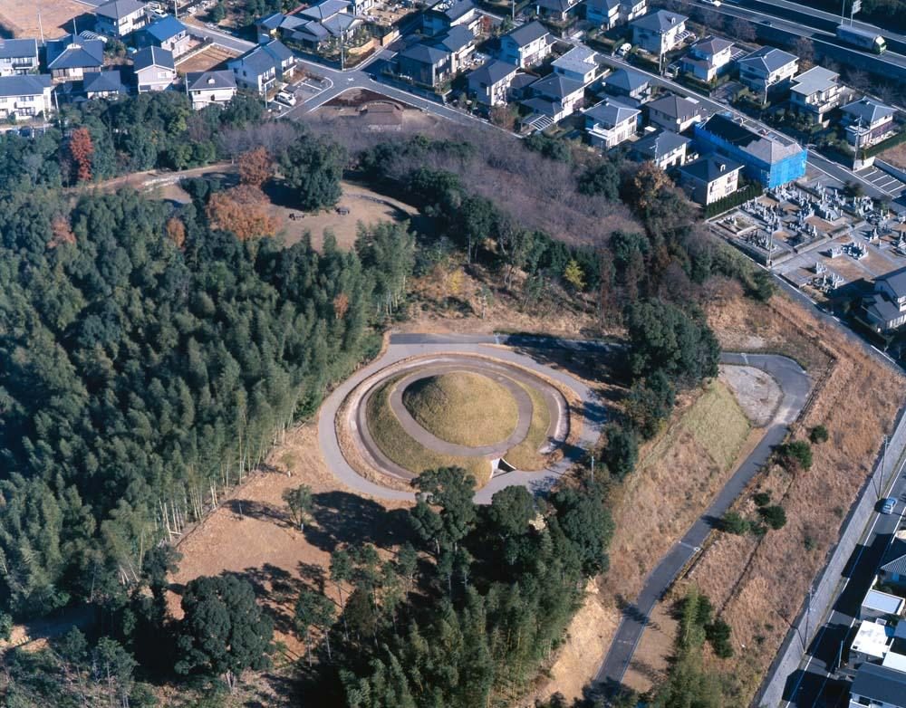 Goroyama Burial Mound (Goroyama Kofun Hall)