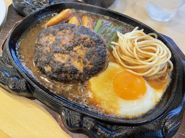 カレー&ハンバーグ やまと