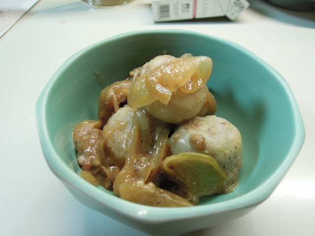 まる八食堂