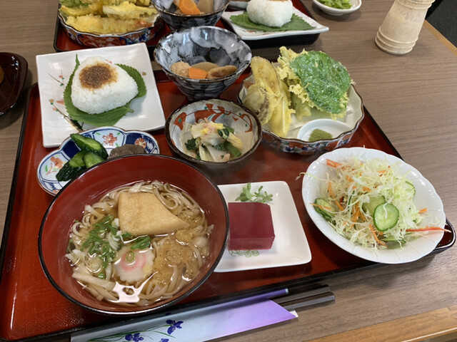 作助