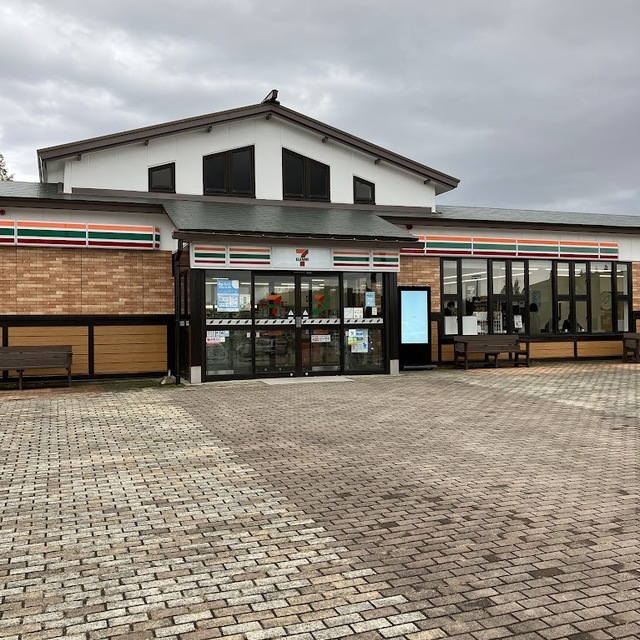 セブンイレブン 西仙北SA上り店