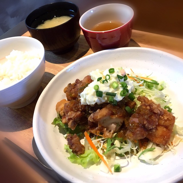 福岡国際大学・福岡女子短期大学　学生食堂