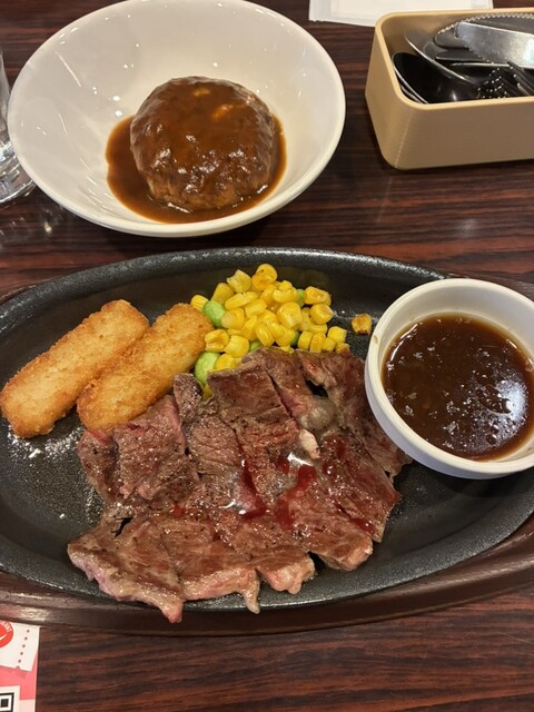 ガスト 五城目店