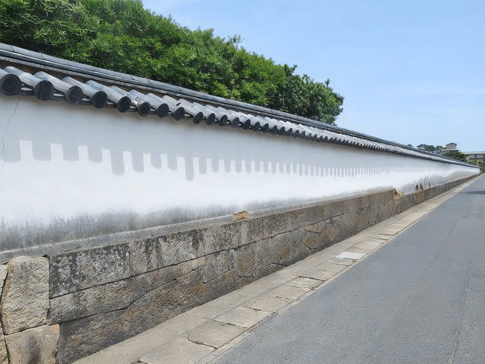 Toita Masuda Family Former Residence Earthen Wall