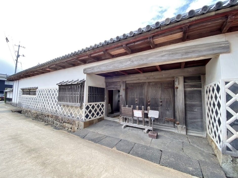 Kuchiba Ie House