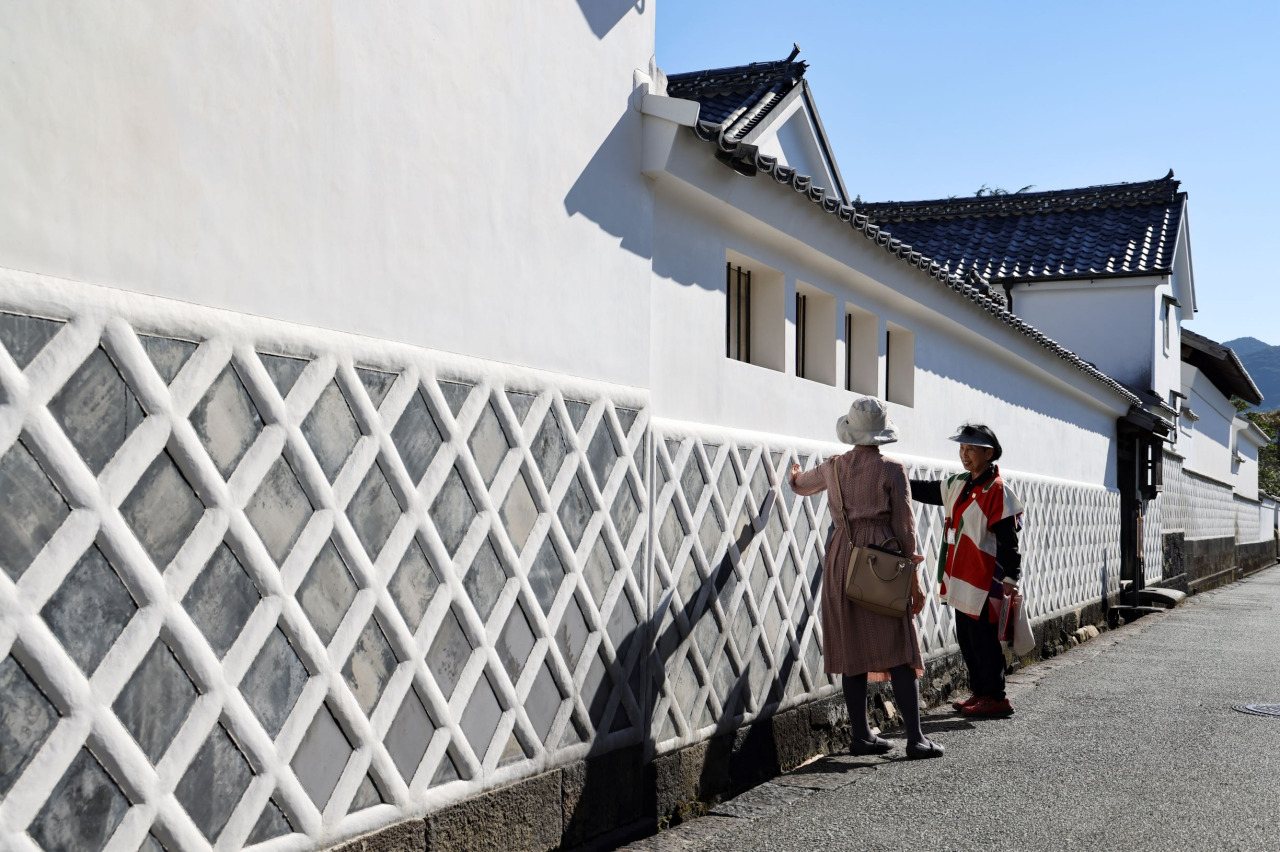 Old-Map Town Walk: Hagi Castle Town