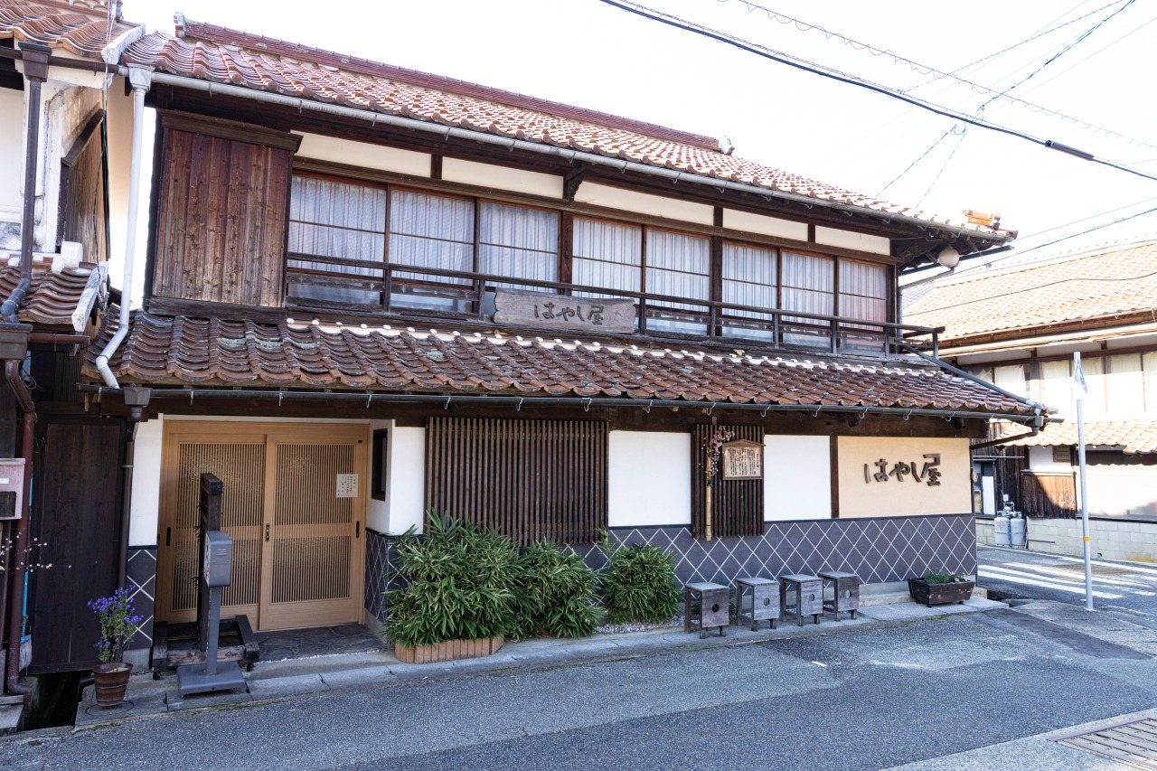 Old-Map Town Walk: Sasanami-ichi