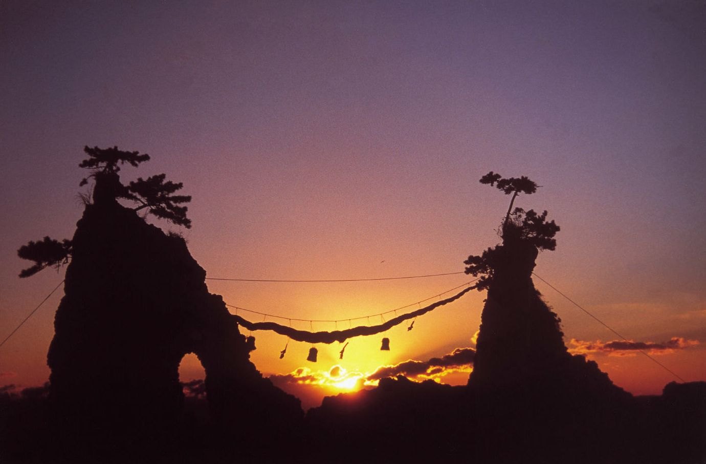 Sunset over the Kanawa Islands, Hiji