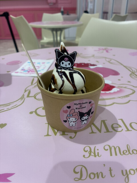 MY MELODY & KUROMI Cafe Terrace