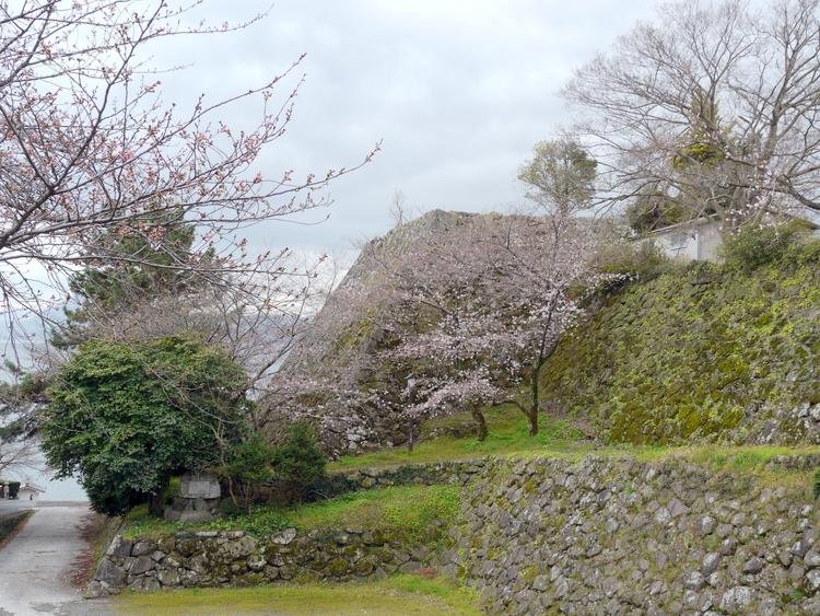 Hiji Castle Ruins