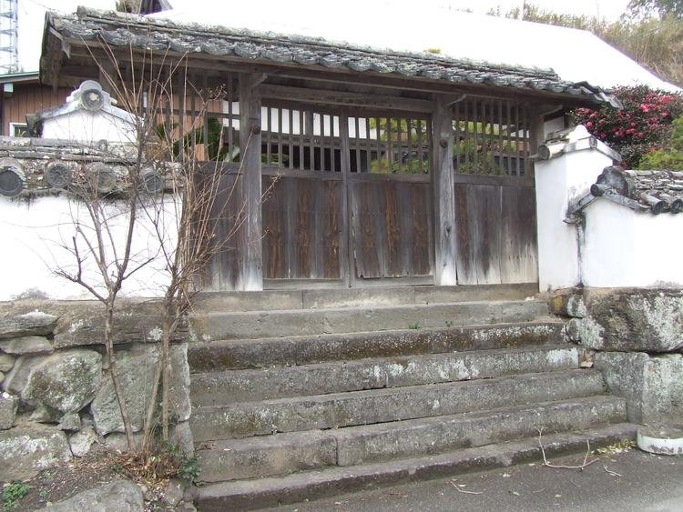 Eri Ko Tei