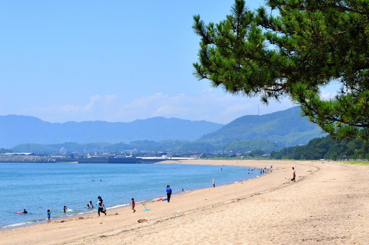 Murozumi Coast (Beach Campground)