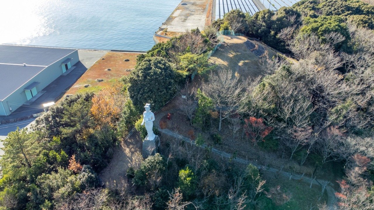 Kami Hanayama Burial Mound