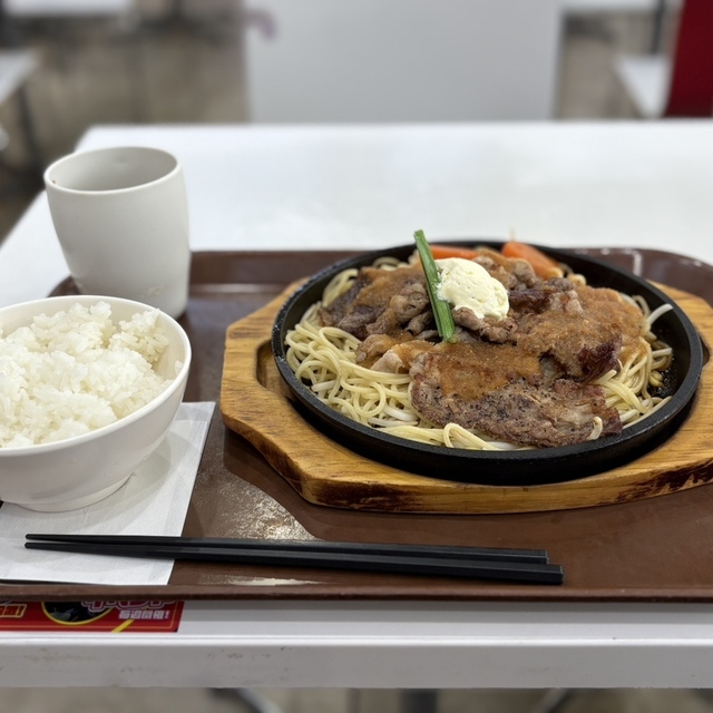 うえすたん トリアス久山店