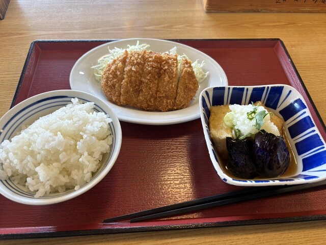 ビスヌ トリアス久山店