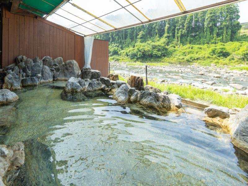 Ogase Tennen Yu Senraku Onsen