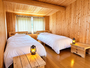WOOD HOUSE