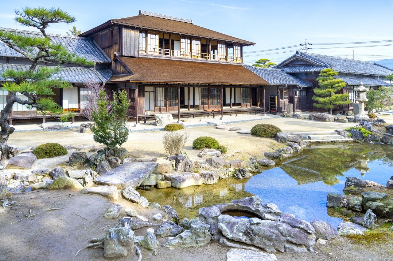 Mitajiri Ocha Ya (Ei Kumo So)