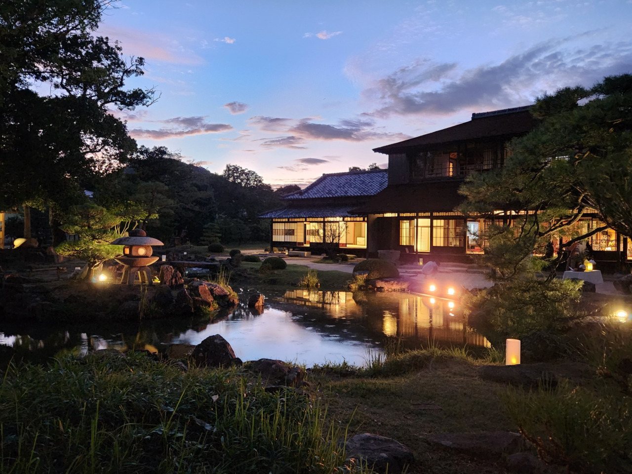 Kuni Historic Site (Ei Kumo So) no Yakan Tokubetsu Light-up & Sansaku Puran