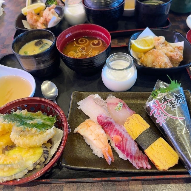 グルメ寿司 貫べえ 飯塚店