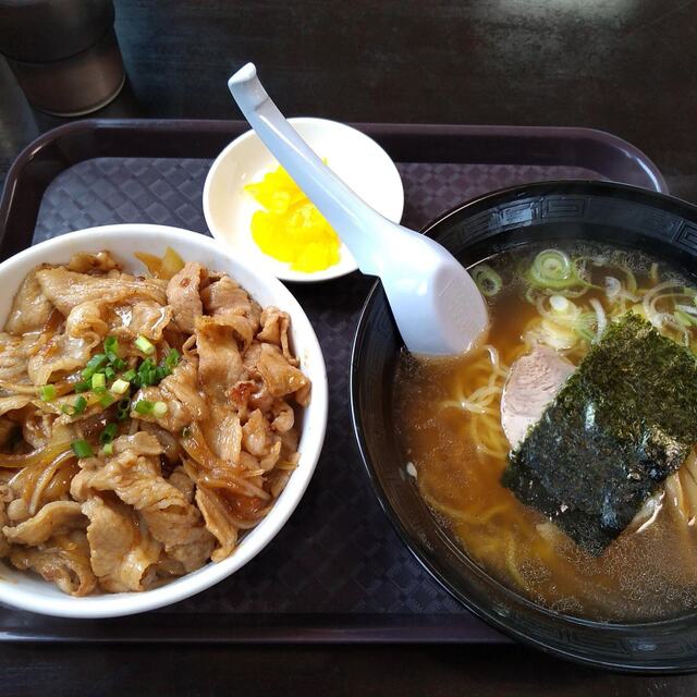 貴龍苑