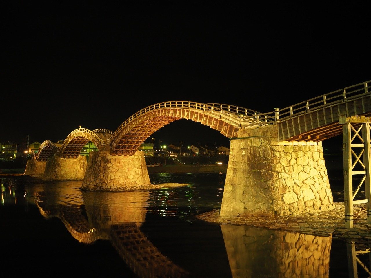 Kintai Bridge Light-up
