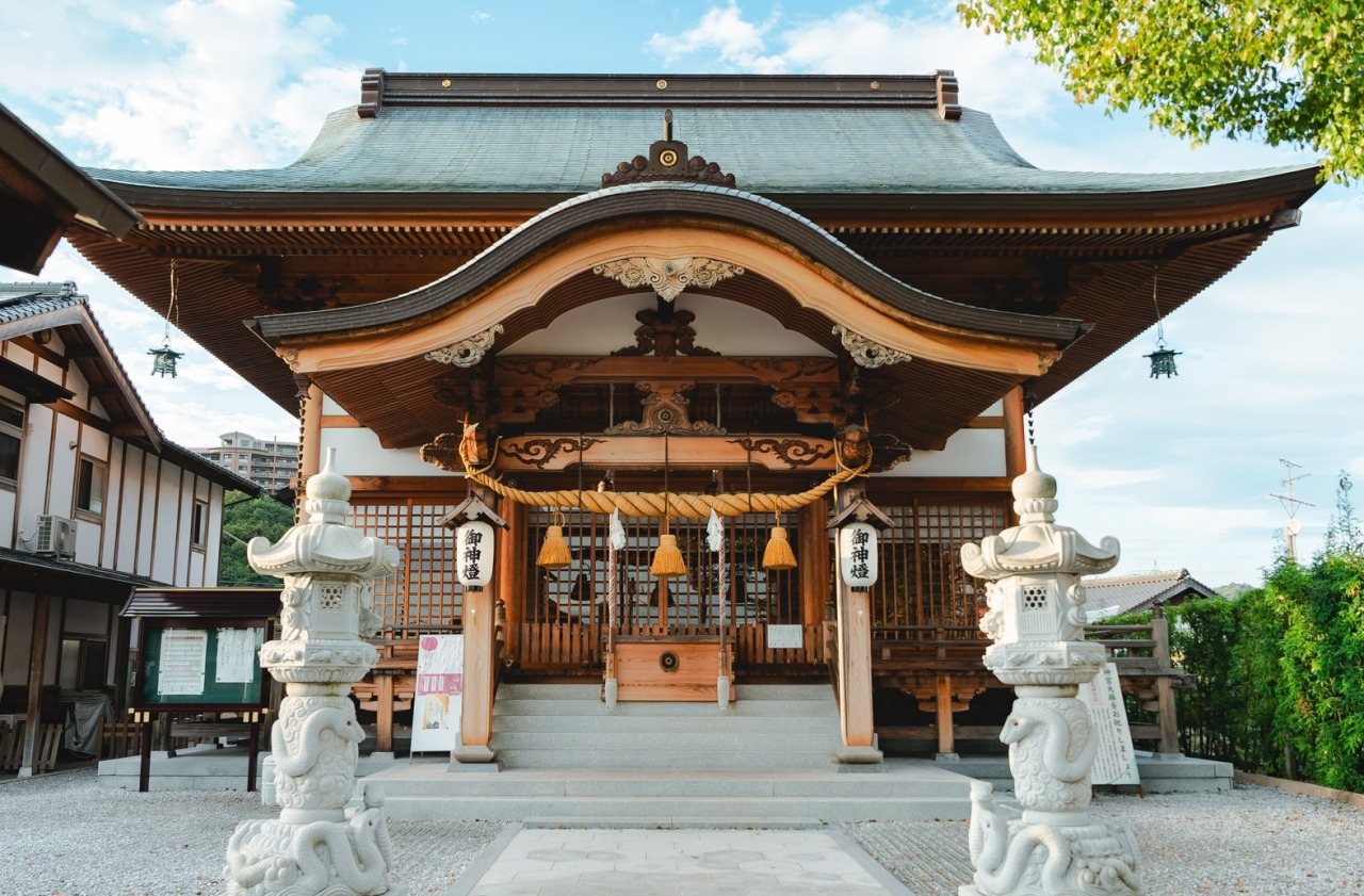 Iwakuni Shirohebi Shrine