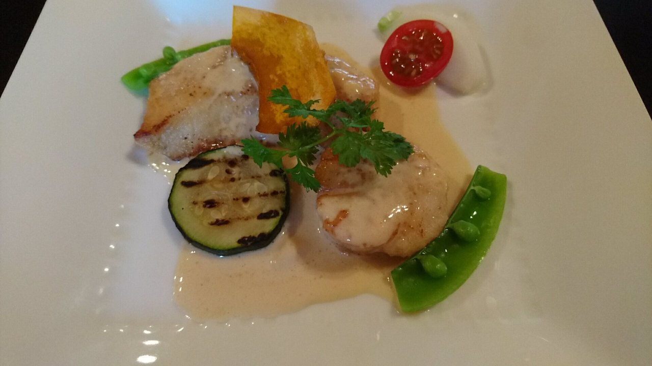 Bistro Serukuru