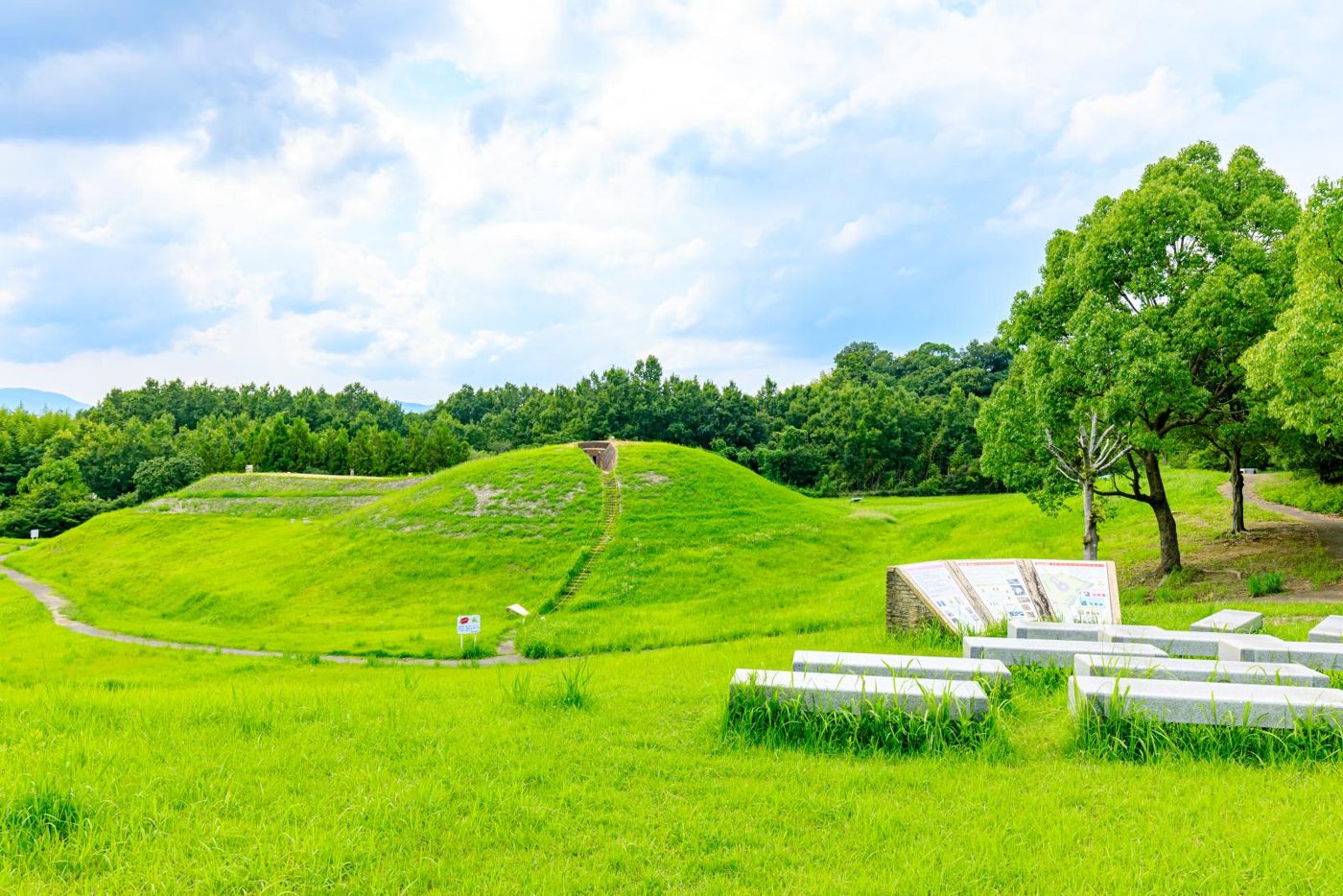 Oki Shutsu Burial Mound