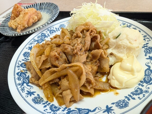 お食事処 炉