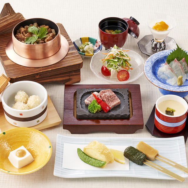 花小梅 春日店