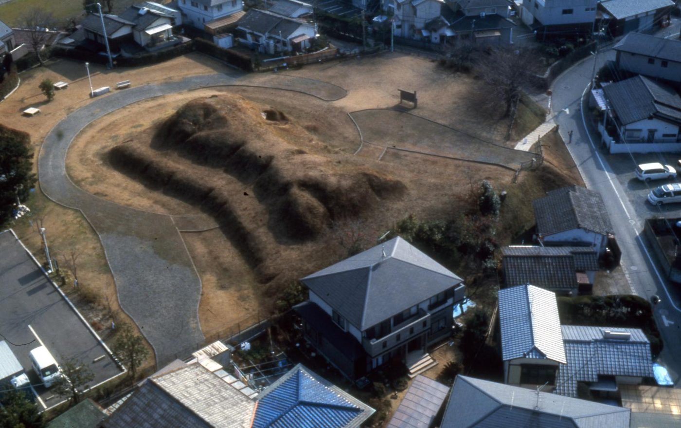 Nippai-zuka Burial Mound
