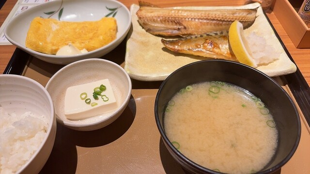 やよい軒 粕屋仲原店