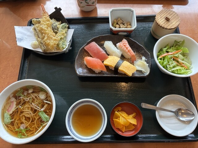 和風レストラン まるまつ 潟上店