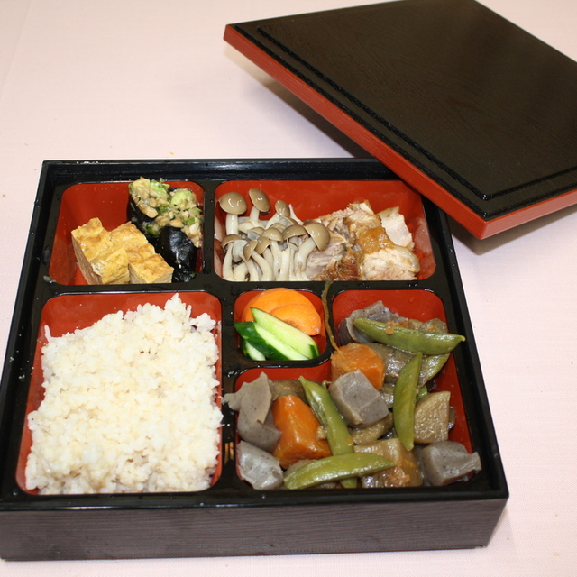 玄米食店 花の浪亭