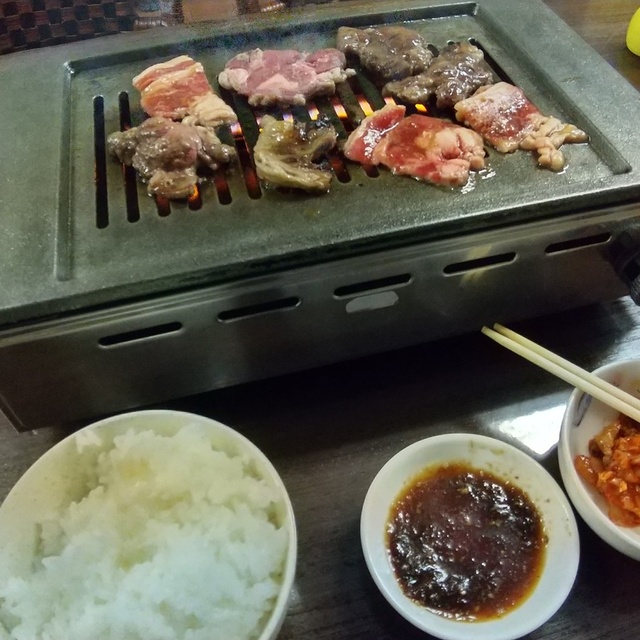 焼肉 とらいち