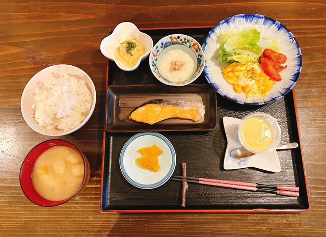 アートヒルズ