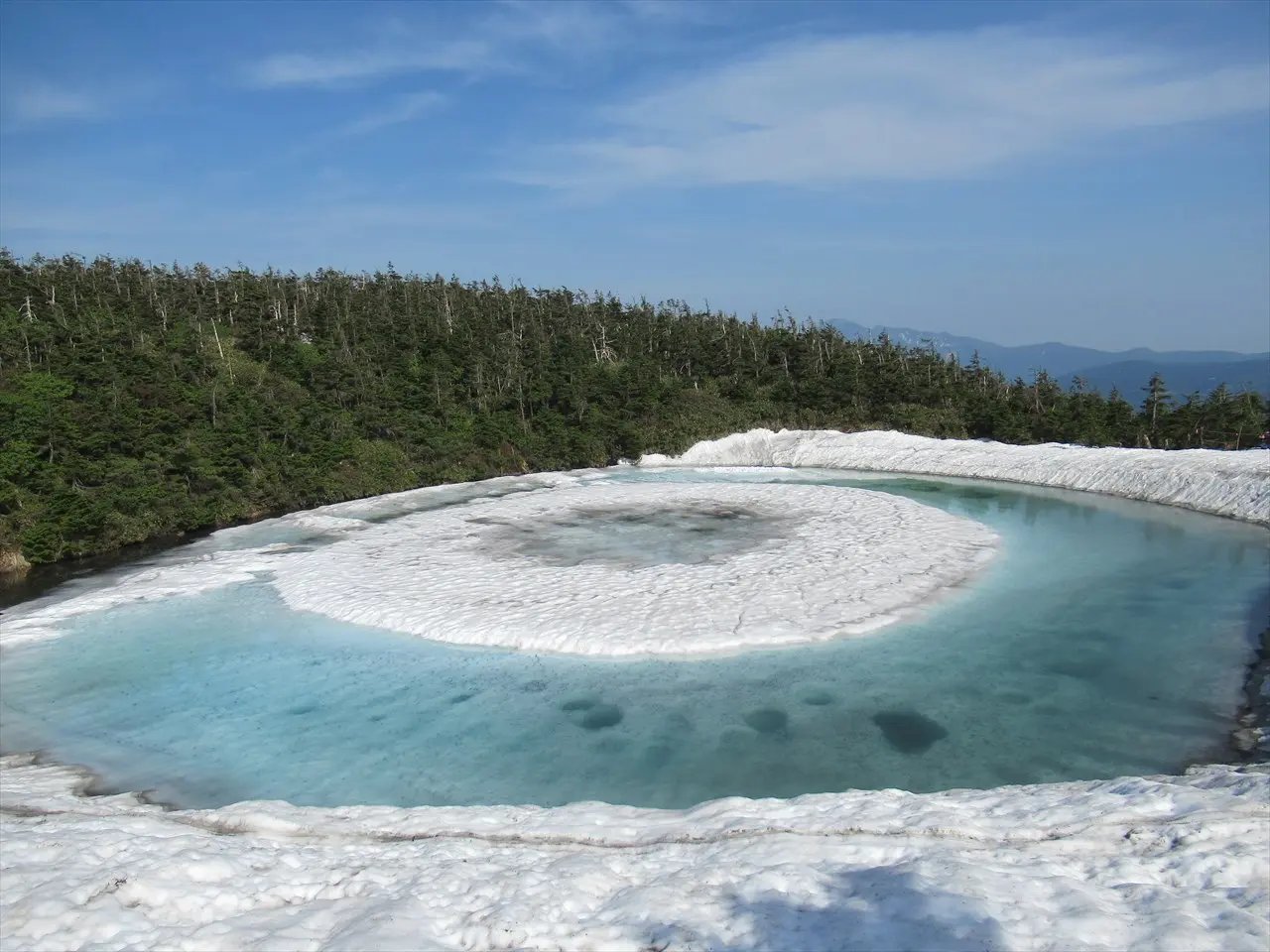 Hachimantai Doragon'ai (Kagaminuma)