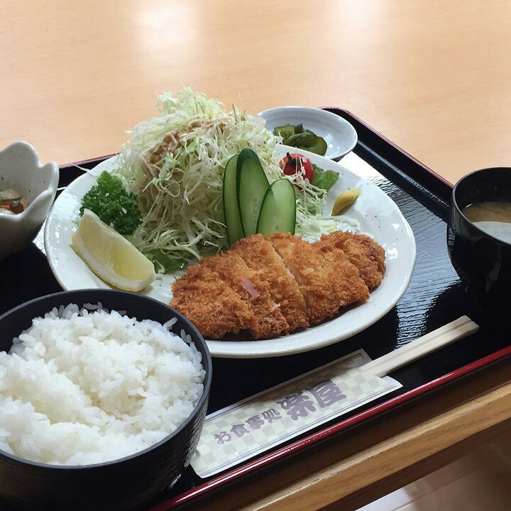 Oshokuji Dokoro Rakuya