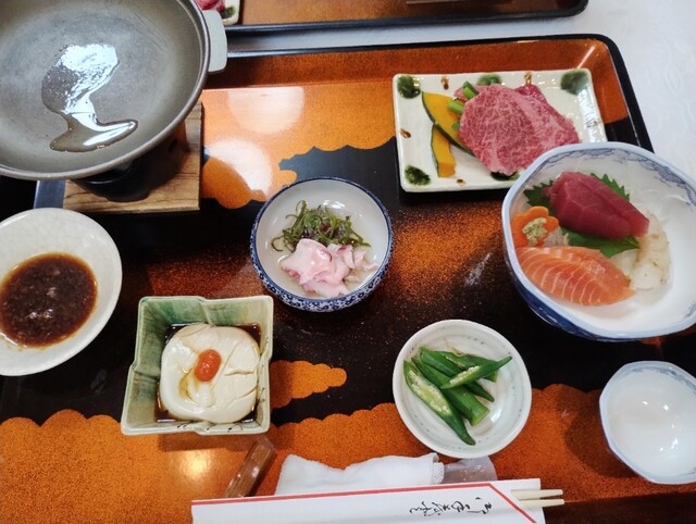 ファミリーマート 北秋田綴子店