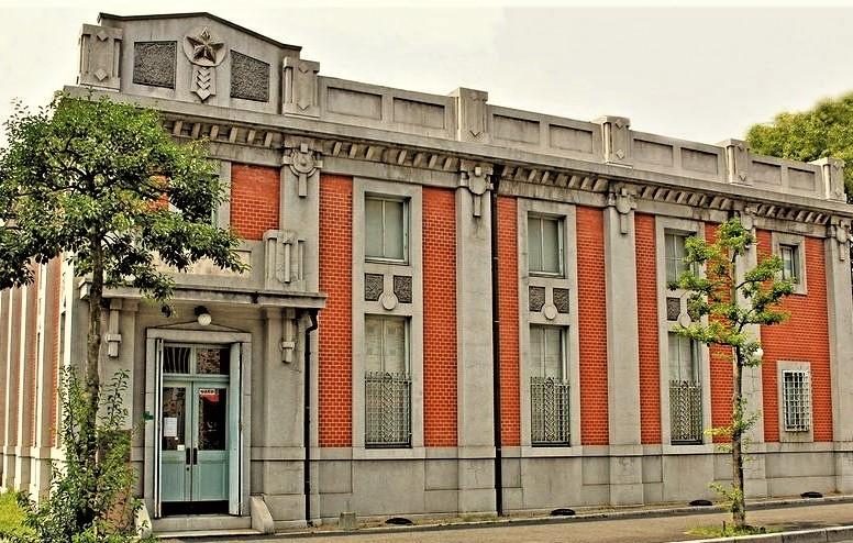 Former 130th Bank Gallery