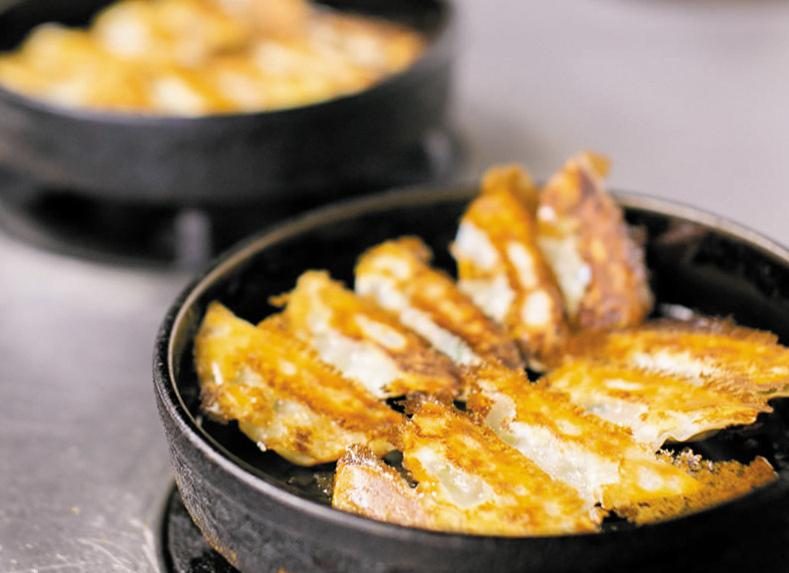 Tetsu Nabe Gyoza