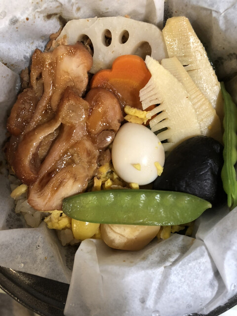 青木ホルモン直売所