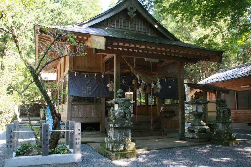 Sugawara Tenmangu Shrine